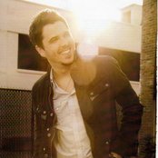 Josh Hoge - List pictures