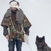 Mo Kolours - List pictures