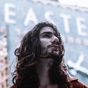 Stephen - List pictures