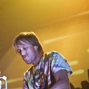 Shapeshifter - List pictures