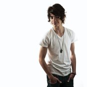 Bobby Andonov - List pictures