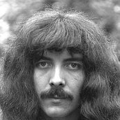 Tony Iommi - List pictures
