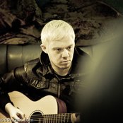 Everything Everything - List pictures