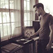 Robert Ellis - List pictures