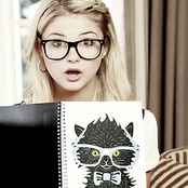 Stefanie Scott - List pictures