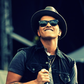 Bruno Mars - List pictures