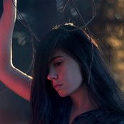 Javiera Mena - List pictures