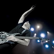 Joe Satriani - List pictures