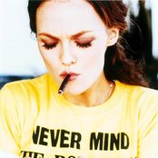 Vanessa Paradis - List pictures