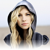 Brooke White - List pictures