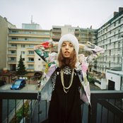 D E N A - List pictures