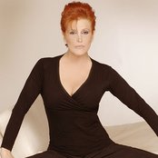 Valeria Lynch - List pictures