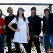 Juliette And The Licks - List pictures