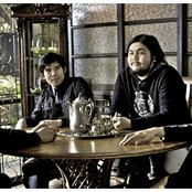 Hale - List pictures