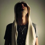 Dan Black - List pictures