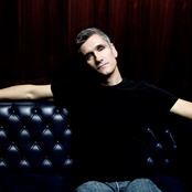 Curtis Stigers - List pictures