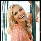 Kristin Chenoweth - List pictures