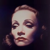 Marlene Dietrich - List pictures