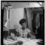 Sarah Vaughan - List pictures