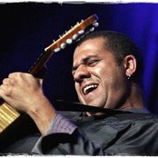 Hamilton De Holanda - List pictures