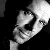 Michael Falch - List pictures