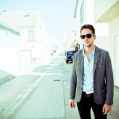 Young The Giant - List pictures