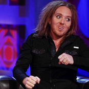 Tim Minchin - List pictures