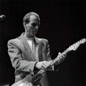 Adrian Belew - List pictures