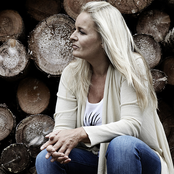 Anne Linnet - List pictures