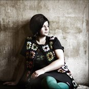 Miss Platnum - List pictures