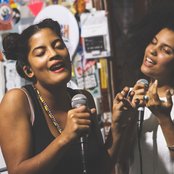 Ibeyi - List pictures