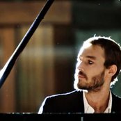 Daniel Johns - List pictures