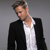 Nicky Byrne - List pictures