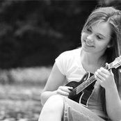 Sierra Hull - List pictures