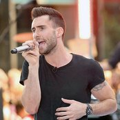 Adam Levine - List pictures
