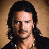 Ricardo Arjona - List pictures