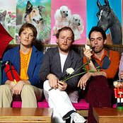 Clap Your Hands Say Yeah - List pictures