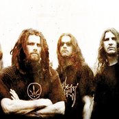 Six Feet Under - List pictures