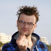 Reverend And The Makers - List pictures