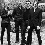 Walking Papers - List pictures