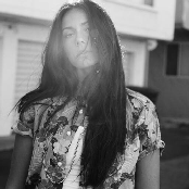 Saie Saie - List pictures