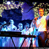 Dead Man's Bones - List pictures