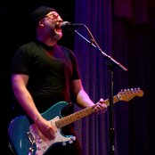 Bob Mould - List pictures