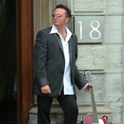 David Gogo - List pictures