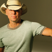 Kenny Chesney - List pictures