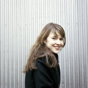 April March - List pictures