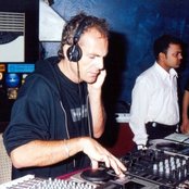 Paul Taylor - List pictures