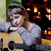 Angel Olsen - List pictures