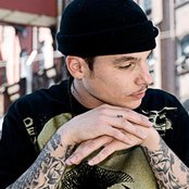 Roach Gigz - List pictures