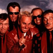 Erste Allgemeine Verunsicherung - List pictures